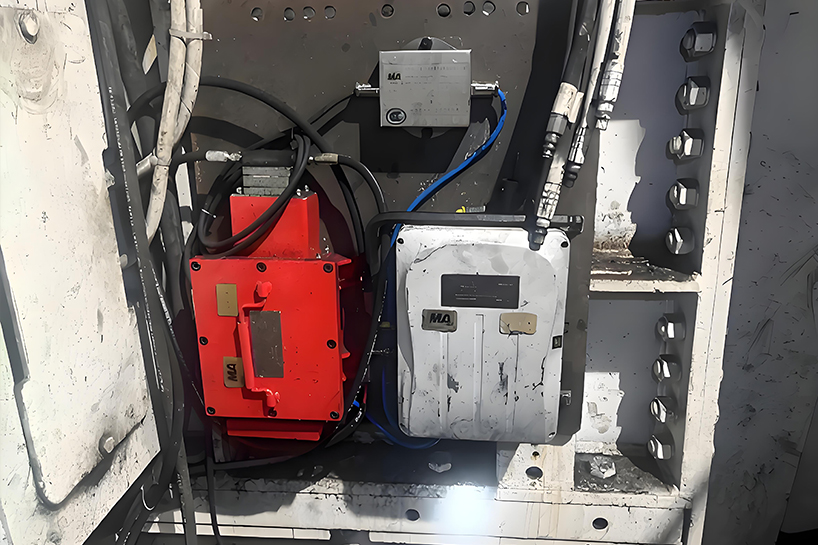 破碎机润滑油在线监测